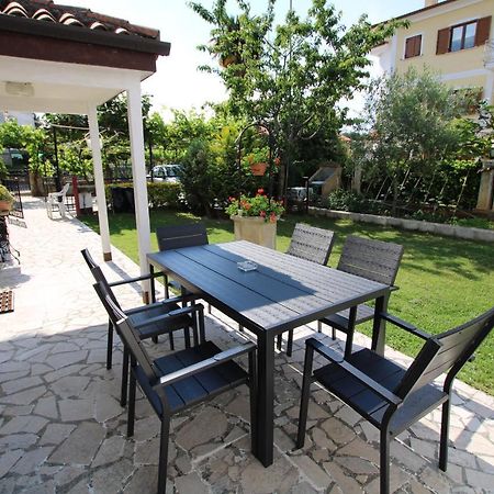 Apartment Sunny Garden Poreč Eksteriør billede