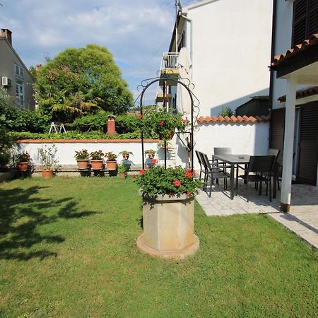 Apartment Sunny Garden Poreč Eksteriør billede